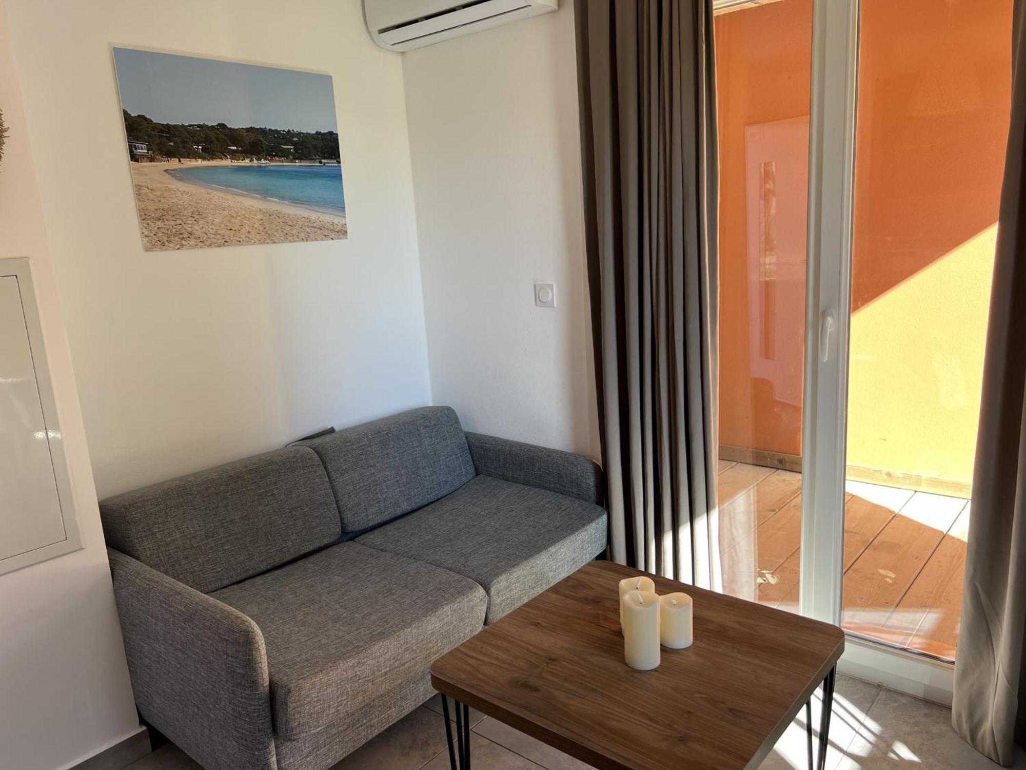 Residence Hoteliere Les Hameaux De Saint Cyprien 25 M2 Lecci Exterior photo
