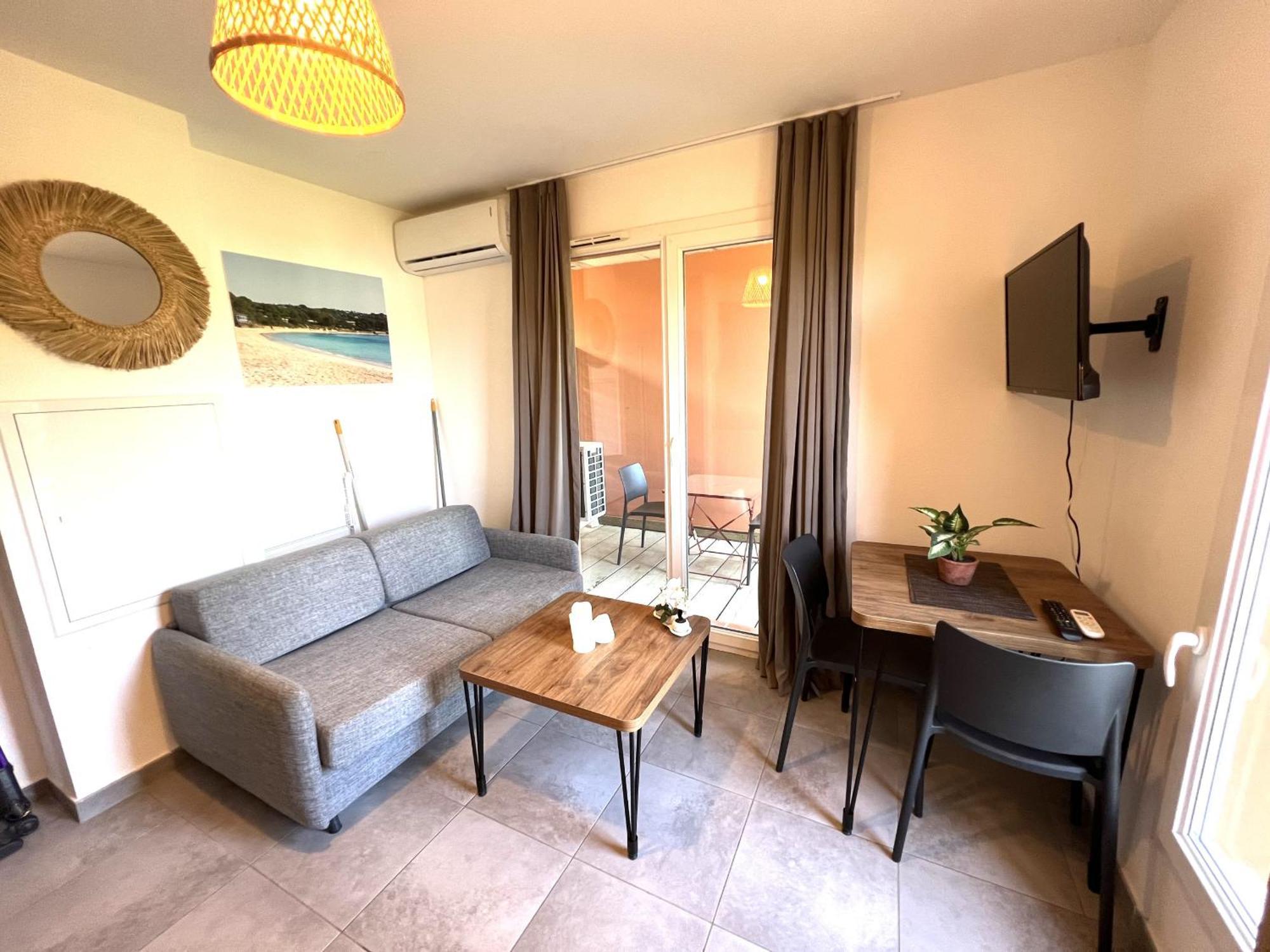 Residence Hoteliere Les Hameaux De Saint Cyprien 25 M2 Lecci Exterior photo