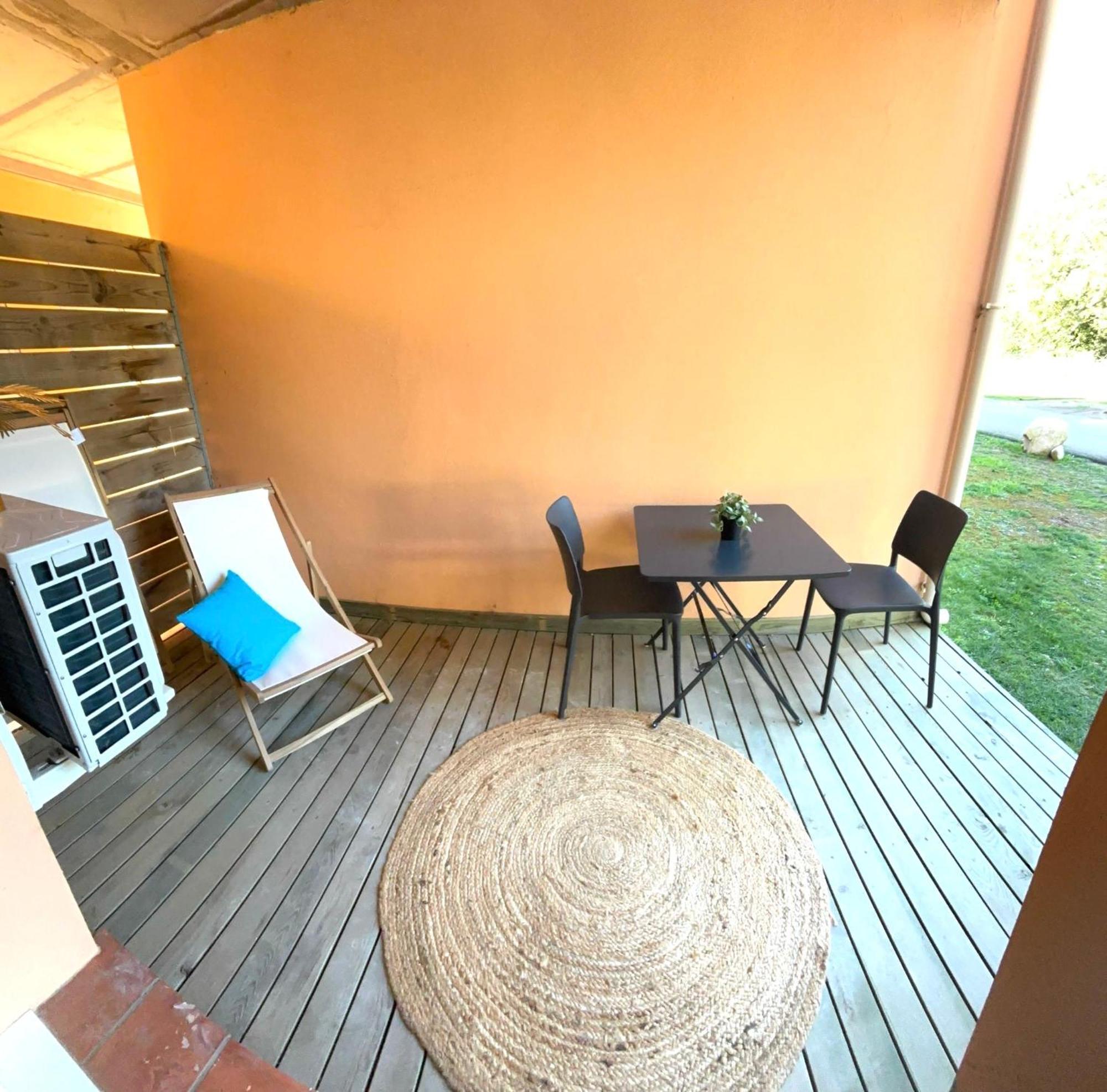 Residence Hoteliere Les Hameaux De Saint Cyprien 25 M2 Lecci Exterior photo