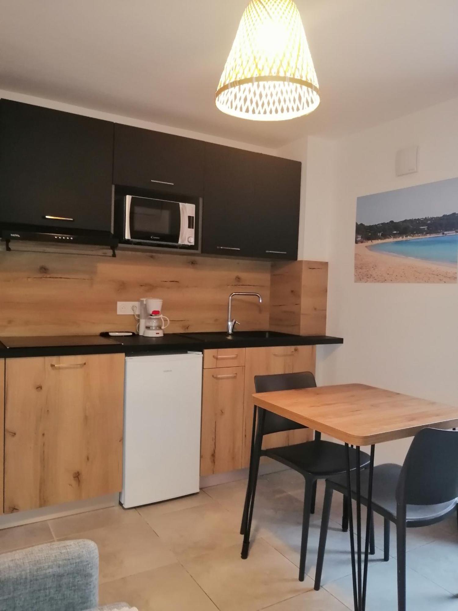 Residence Hoteliere Les Hameaux De Saint Cyprien 25 M2 Lecci Exterior photo