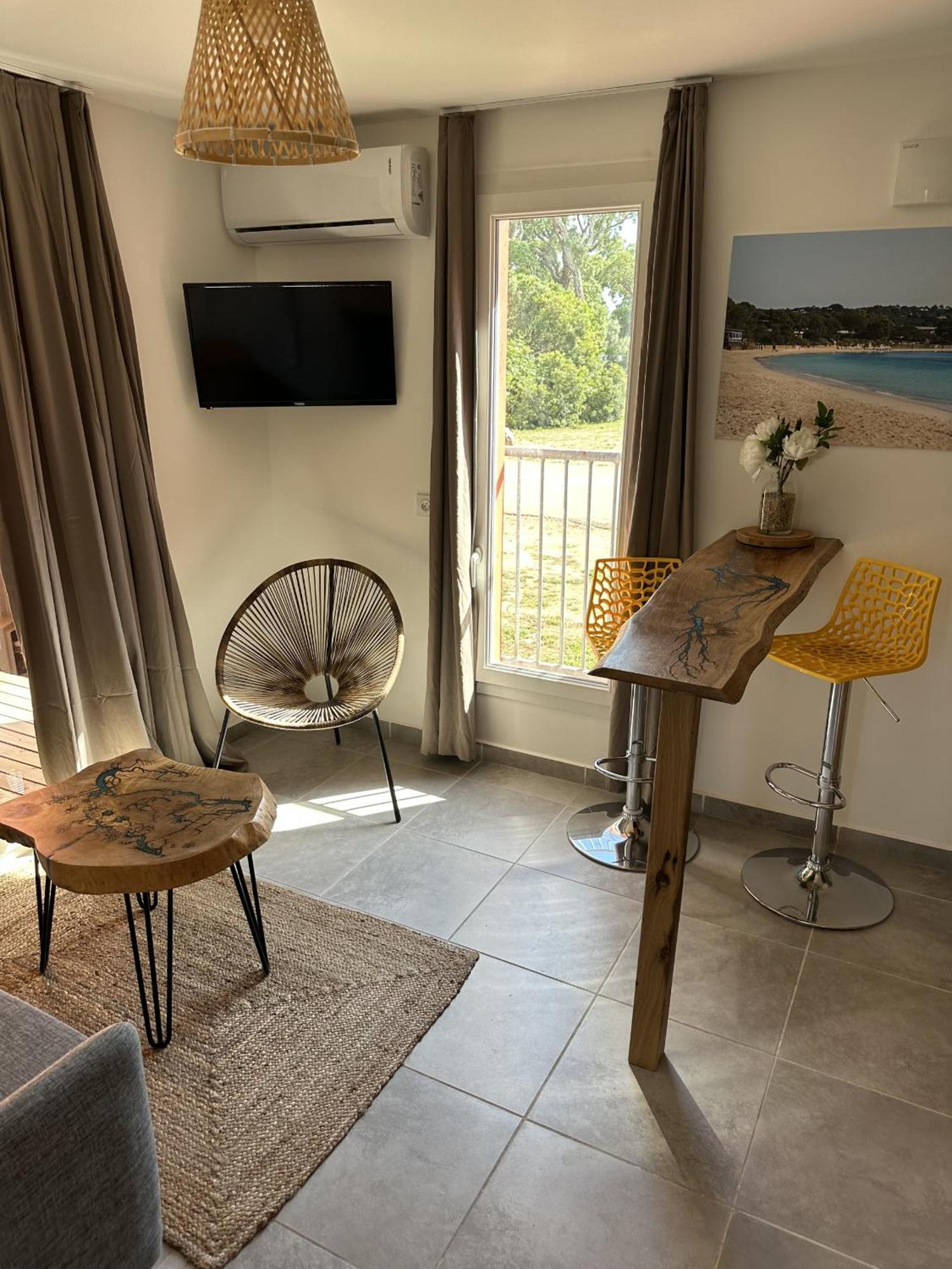 Residence Hoteliere Les Hameaux De Saint Cyprien 25 M2 Lecci Exterior photo