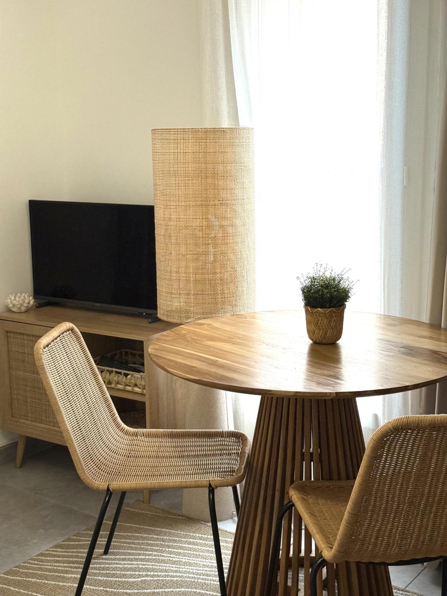 Residence Hoteliere Les Hameaux De Saint Cyprien 25 M2 Lecci Exterior photo